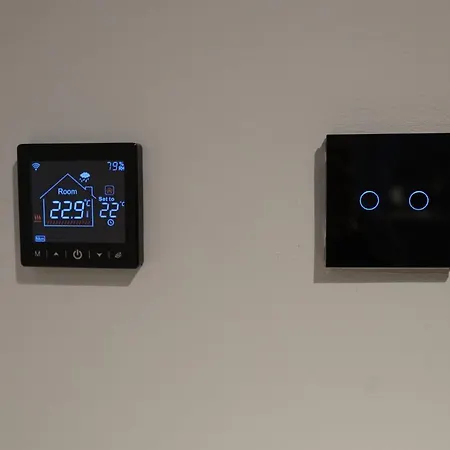 Niederlaasphe アパート